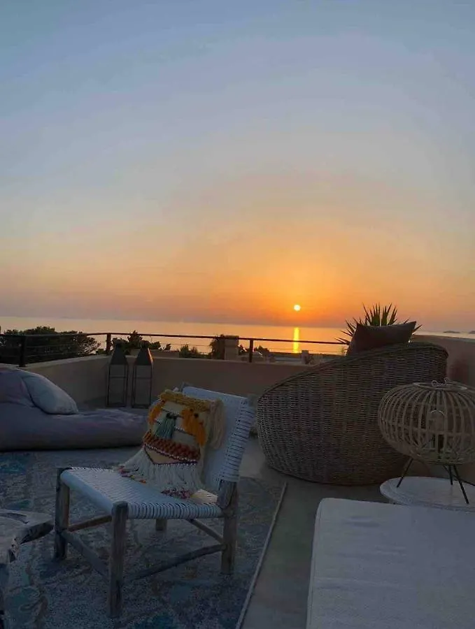 La Villa Cala Vadella  0*, Cala Vadella (Ibiza) Spagna